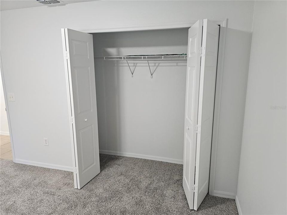 For Sale: $260,000 (3 beds, 2 baths, 1158 Square Feet)