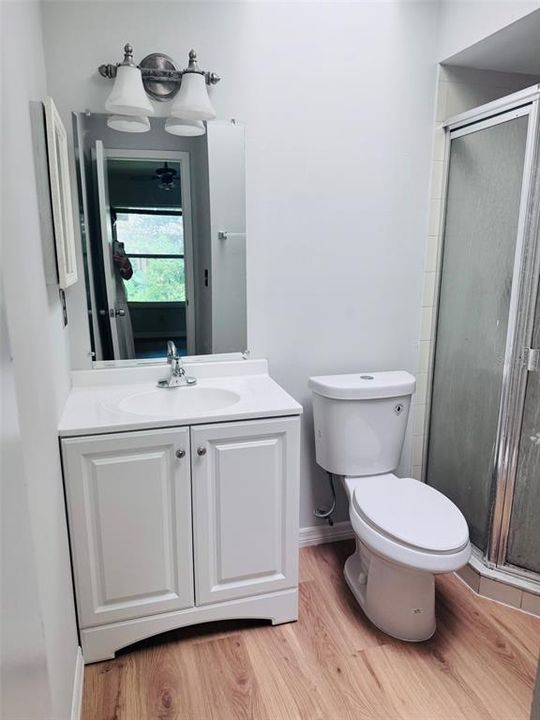 For Sale: $188,000 (2 beds, 2 baths, 960 Square Feet)