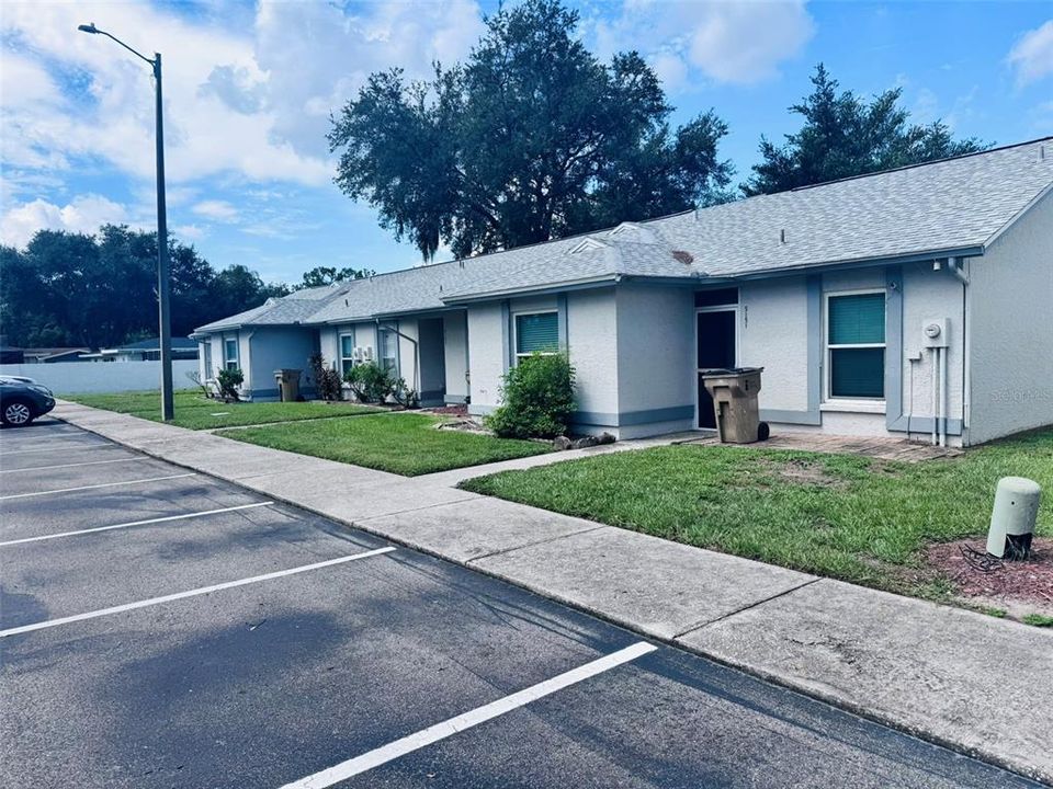 For Sale: $188,000 (2 beds, 2 baths, 960 Square Feet)
