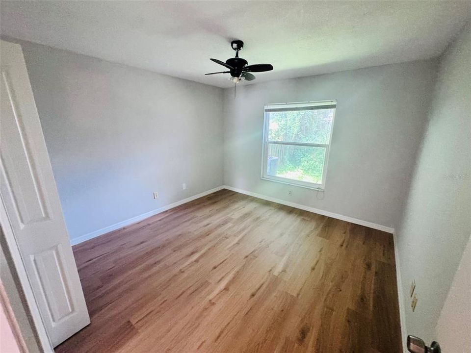 For Sale: $188,000 (2 beds, 2 baths, 960 Square Feet)
