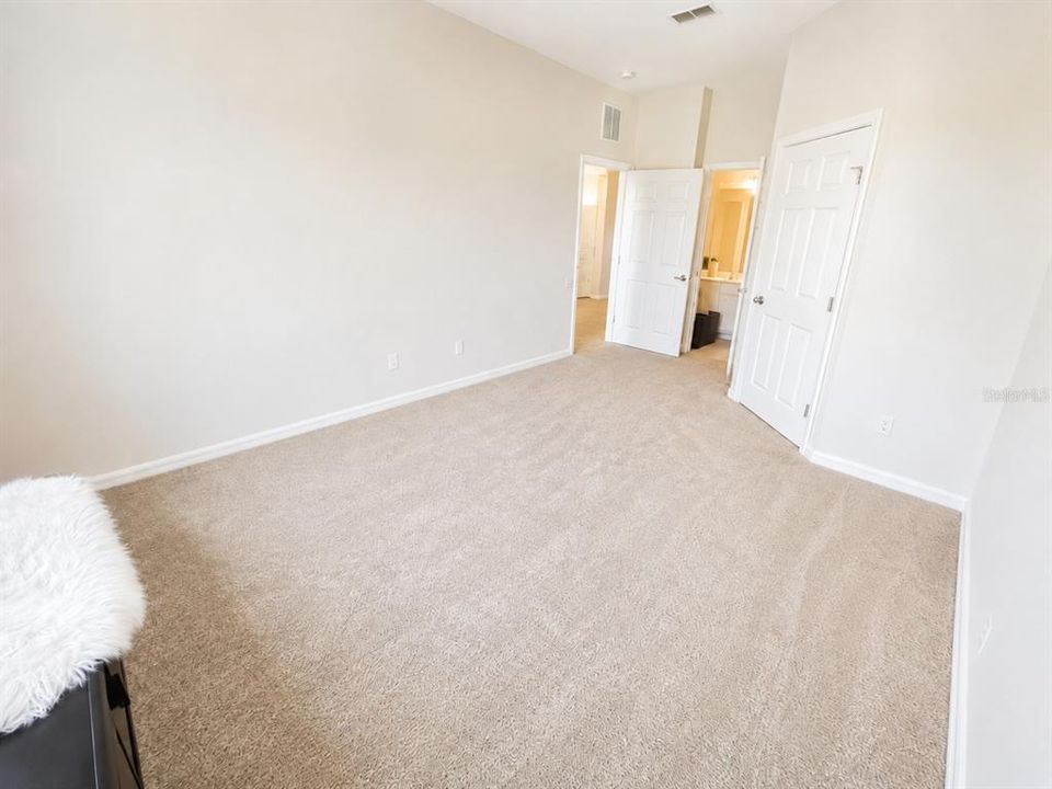 En Venta: $215,000 (3 camas, 2 baños, 1248 Pies cuadrados)