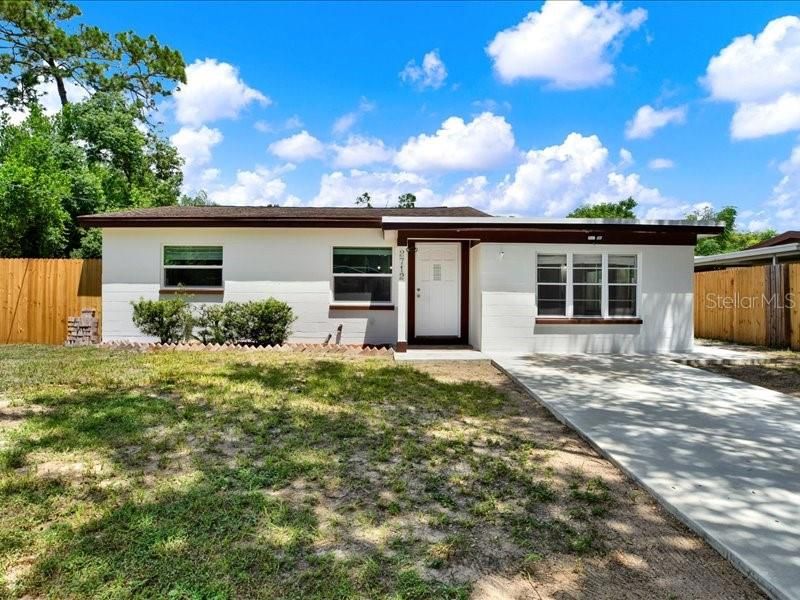 En Venta: $325,000 (3 camas, 2 baños, 1066 Pies cuadrados)