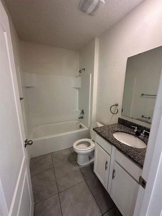В аренду: $2,350 (3 спален, 2 ванн, 1517 Квадратных фут)