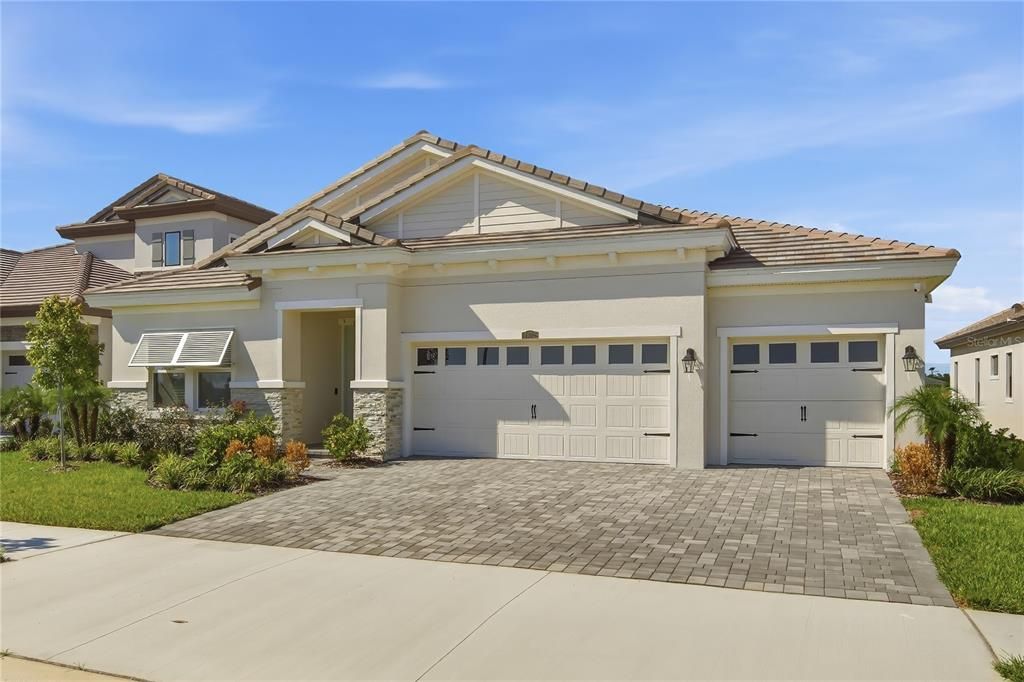 For Rent: $3,995 (3 beds, 3 baths, 2749 Square Feet)