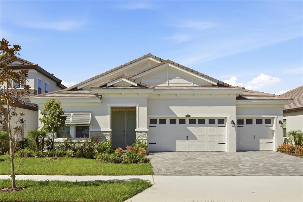 For Rent: $3,995 (3 beds, 3 baths, 2749 Square Feet)