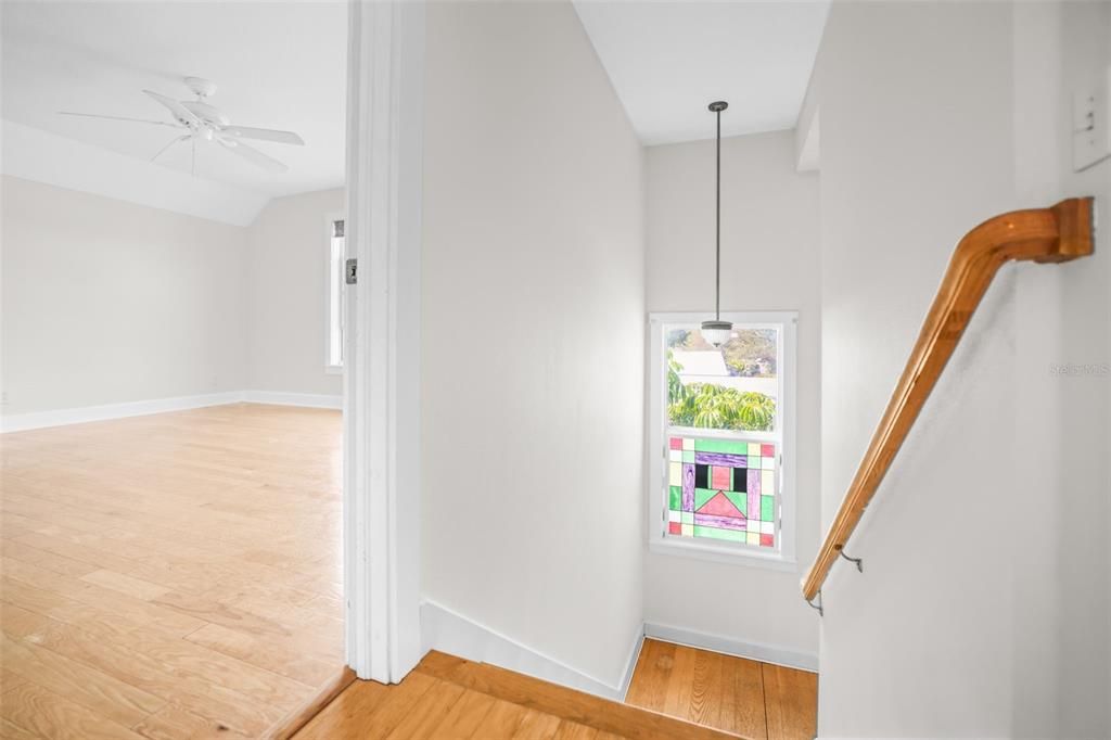For Rent: $3,500 (3 beds, 2 baths, 1964 Square Feet)