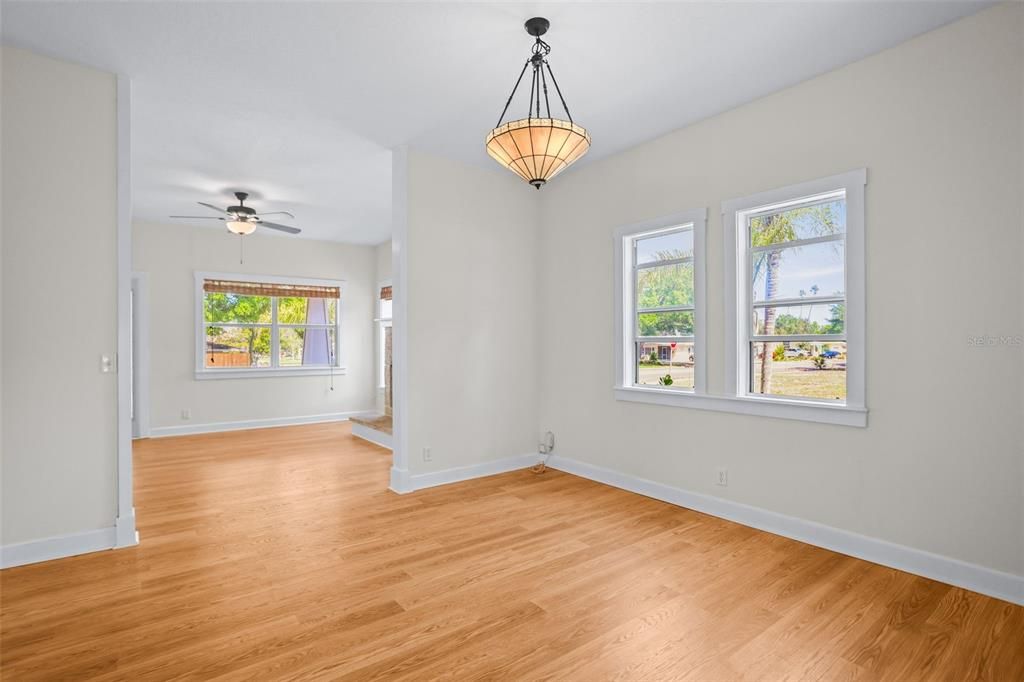 For Rent: $3,500 (3 beds, 2 baths, 1964 Square Feet)