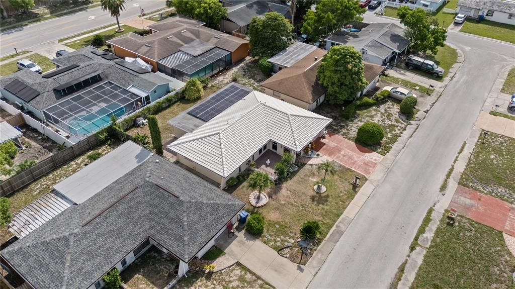 For Sale: $328,000 (3 beds, 2 baths, 1278 Square Feet)
