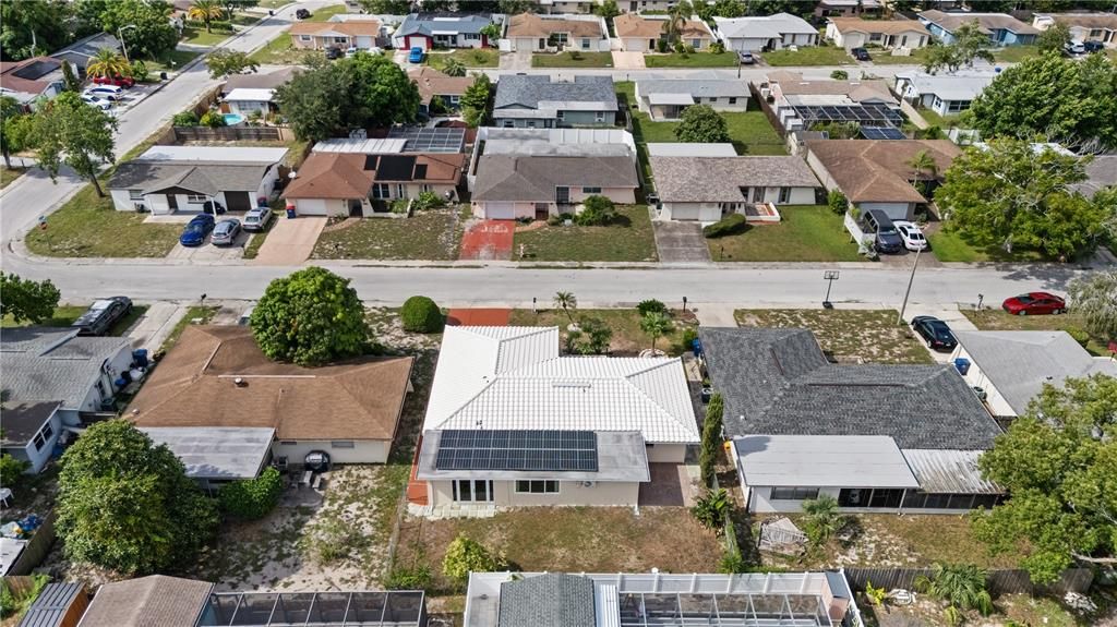 For Sale: $328,000 (3 beds, 2 baths, 1278 Square Feet)