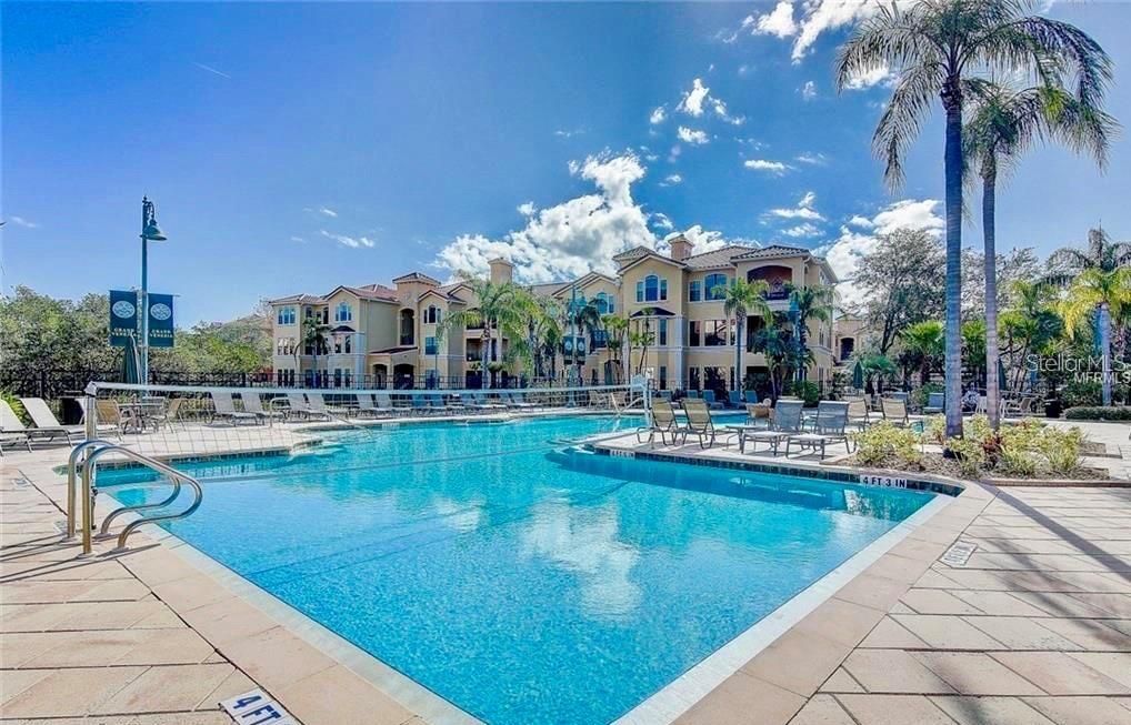 For Rent: $2,300 (2 beds, 2 baths, 1230 Square Feet)
