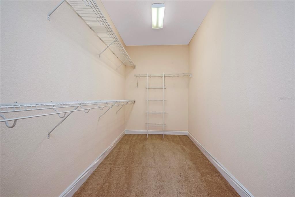 En Venta: $354,900 (3 camas, 2 baños, 1672 Pies cuadrados)