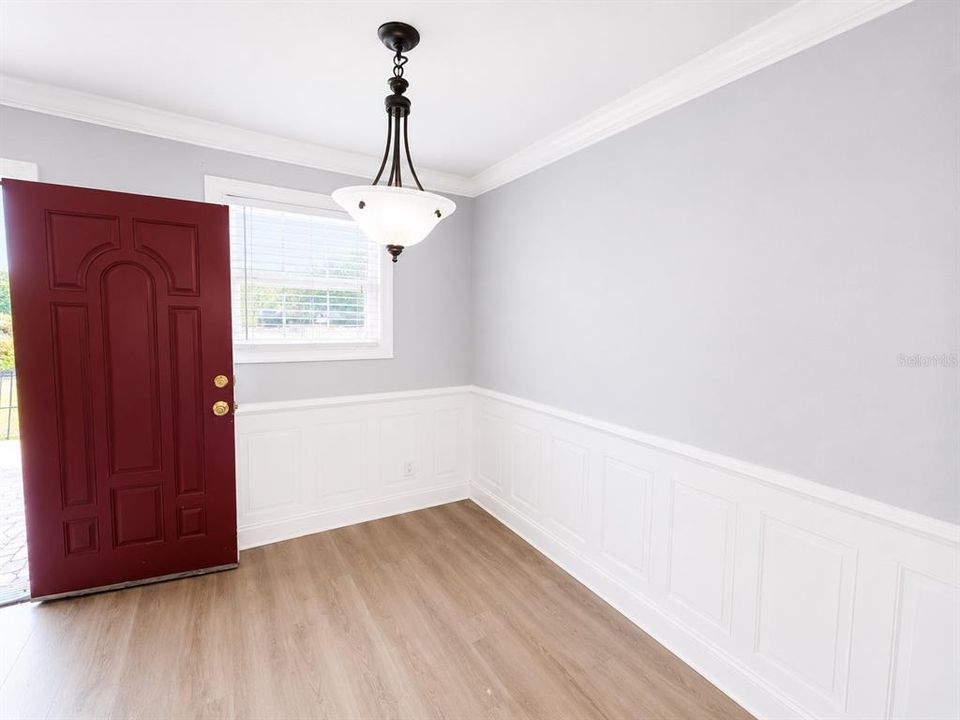 For Rent: $900 (2 beds, 1 baths, 646 Square Feet)