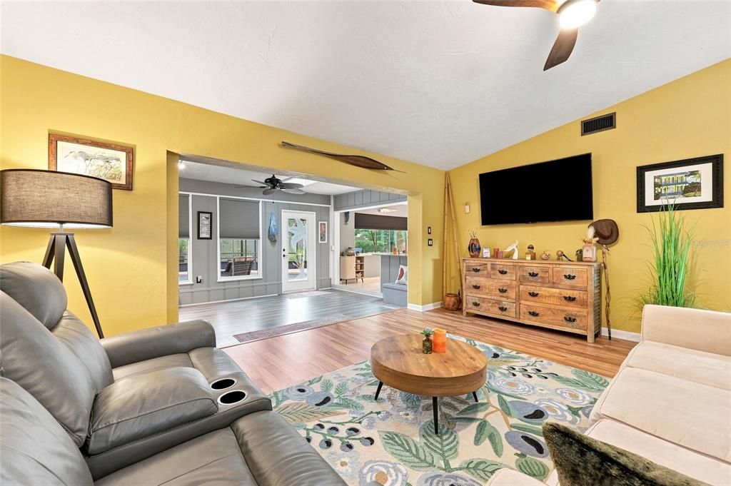 For Sale: $419,500 (3 beds, 2 baths, 2056 Square Feet)