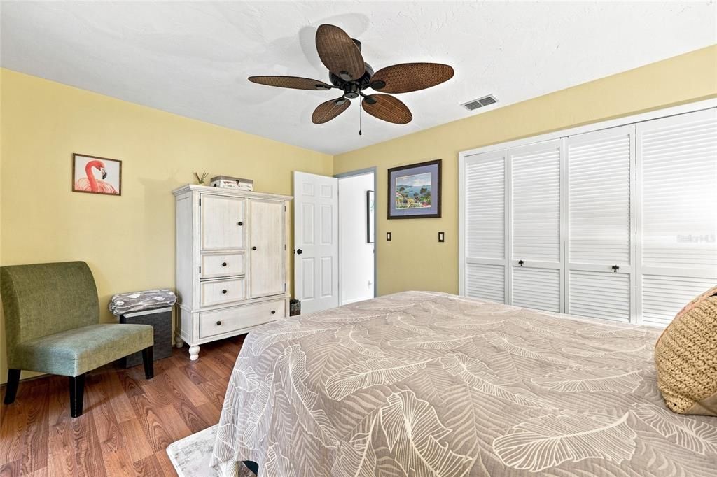For Sale: $419,500 (3 beds, 2 baths, 2056 Square Feet)