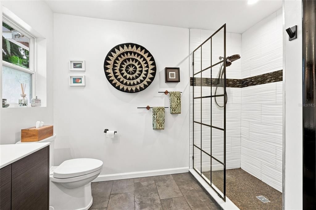 For Sale: $419,500 (3 beds, 2 baths, 2056 Square Feet)