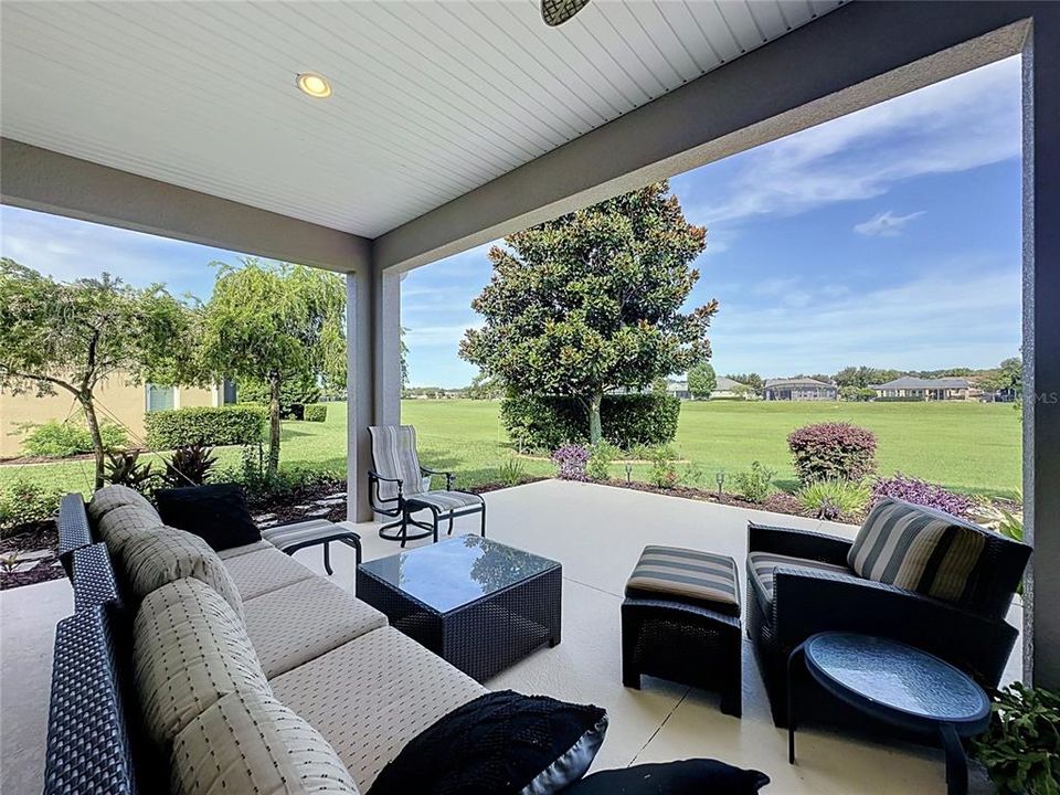 En Venta: $600,000 (3 camas, 2 baños, 2876 Pies cuadrados)