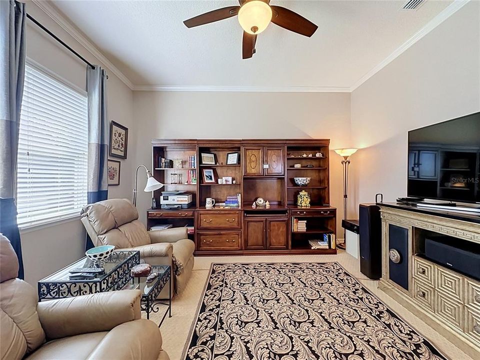 En Venta: $600,000 (3 camas, 2 baños, 2876 Pies cuadrados)
