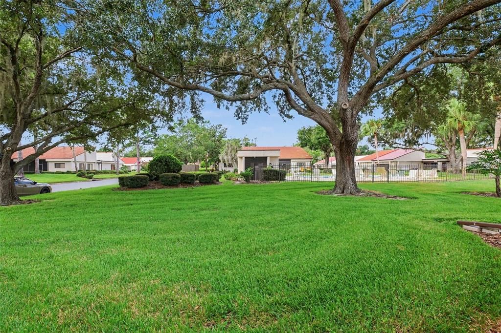 For Sale: $270,000 (2 beds, 2 baths, 1329 Square Feet)