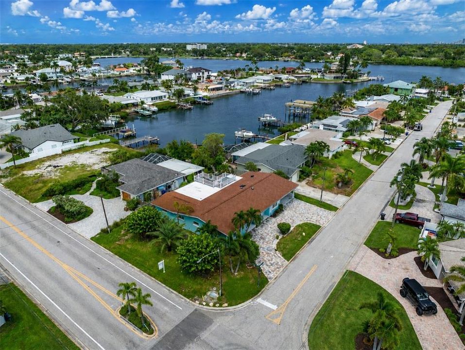 For Sale: $625,000 (4 beds, 2 baths, 2369 Square Feet)