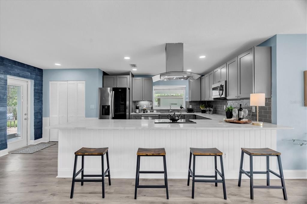 For Sale: $625,000 (4 beds, 2 baths, 2369 Square Feet)