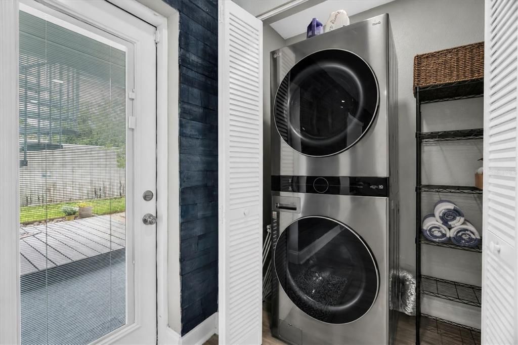 For Sale: $625,000 (4 beds, 2 baths, 2369 Square Feet)