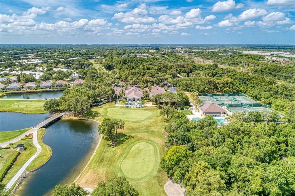 En Venta: $649,900 (3 camas, 3 baños, 2507 Pies cuadrados)