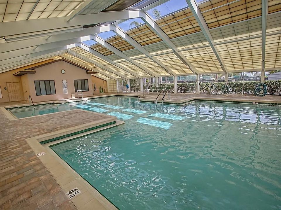 En Venta: $335,000 (3 camas, 2 baños, 2251 Pies cuadrados)