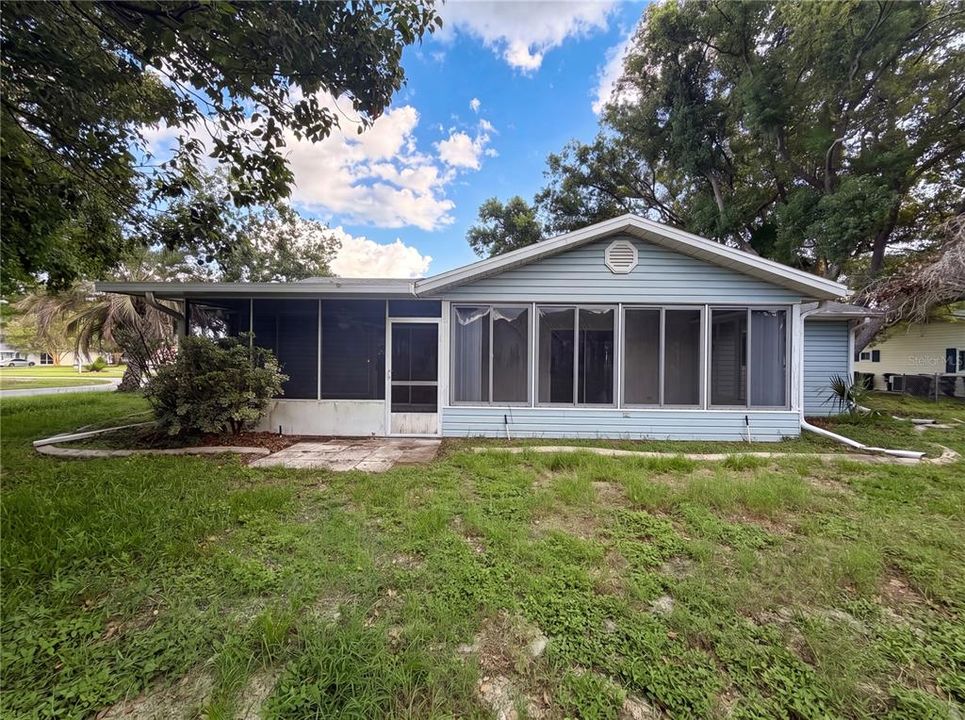 For Sale: $240,000 (3 beds, 2 baths, 1526 Square Feet)