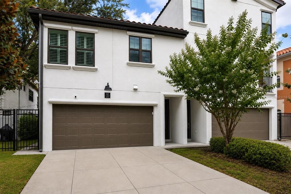For Rent: $4,200 (2 beds, 2 baths, 1493 Square Feet)