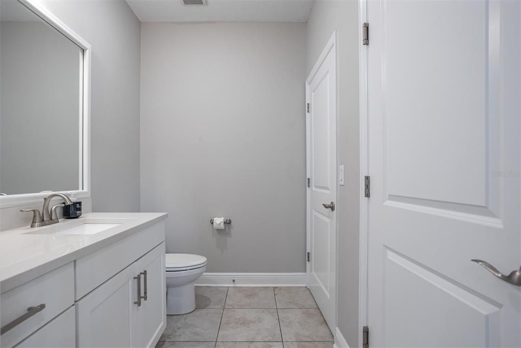 For Rent: $4,200 (2 beds, 2 baths, 1493 Square Feet)