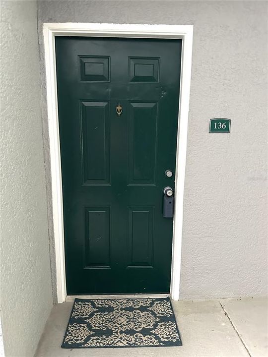 En Venta: $168,000 (2 camas, 2 baños, 1083 Pies cuadrados)
