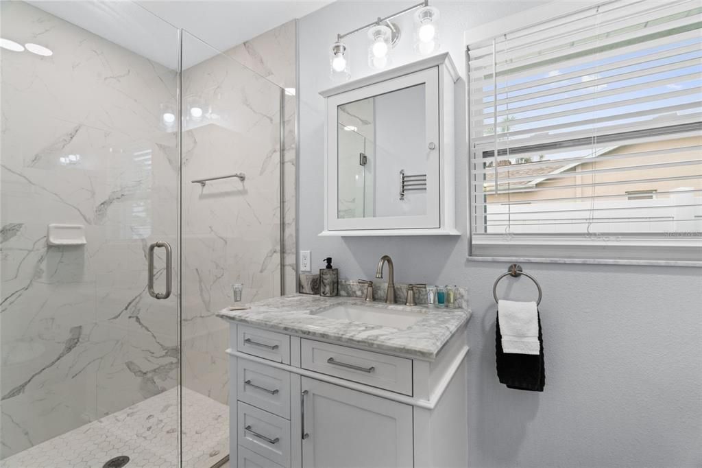 For Sale: $300,000 (3 beds, 2 baths, 1366 Square Feet)