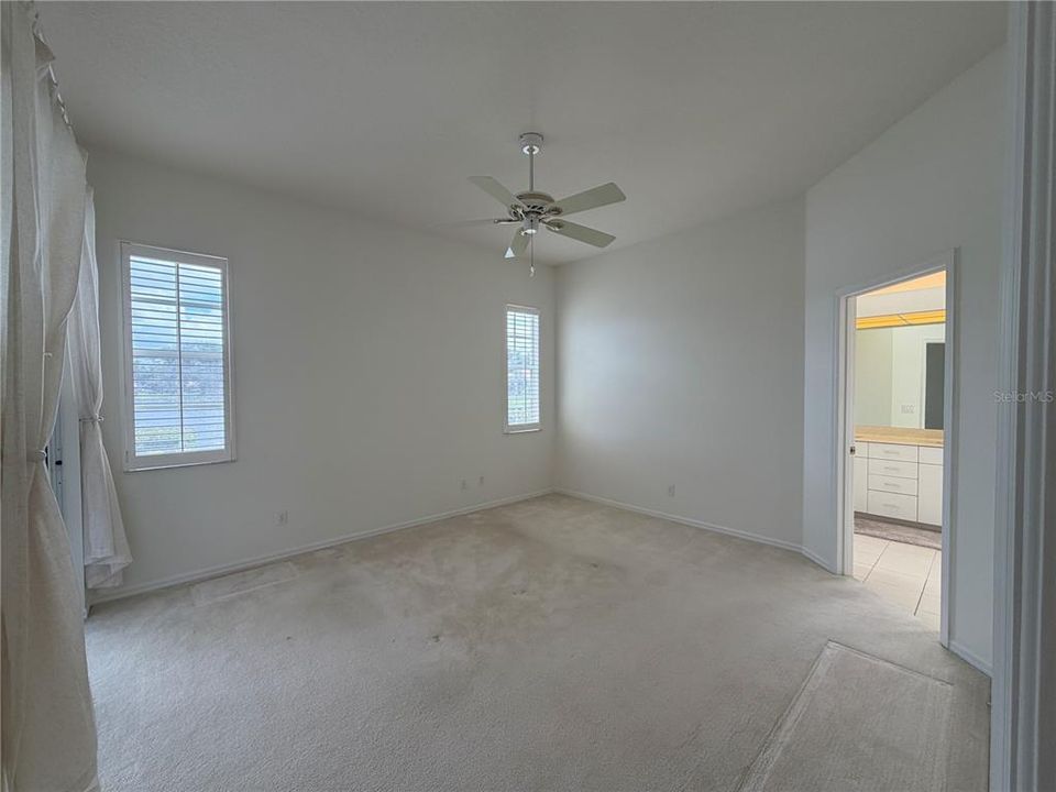 For Rent: $2,450 (3 beds, 2 baths, 1679 Square Feet)