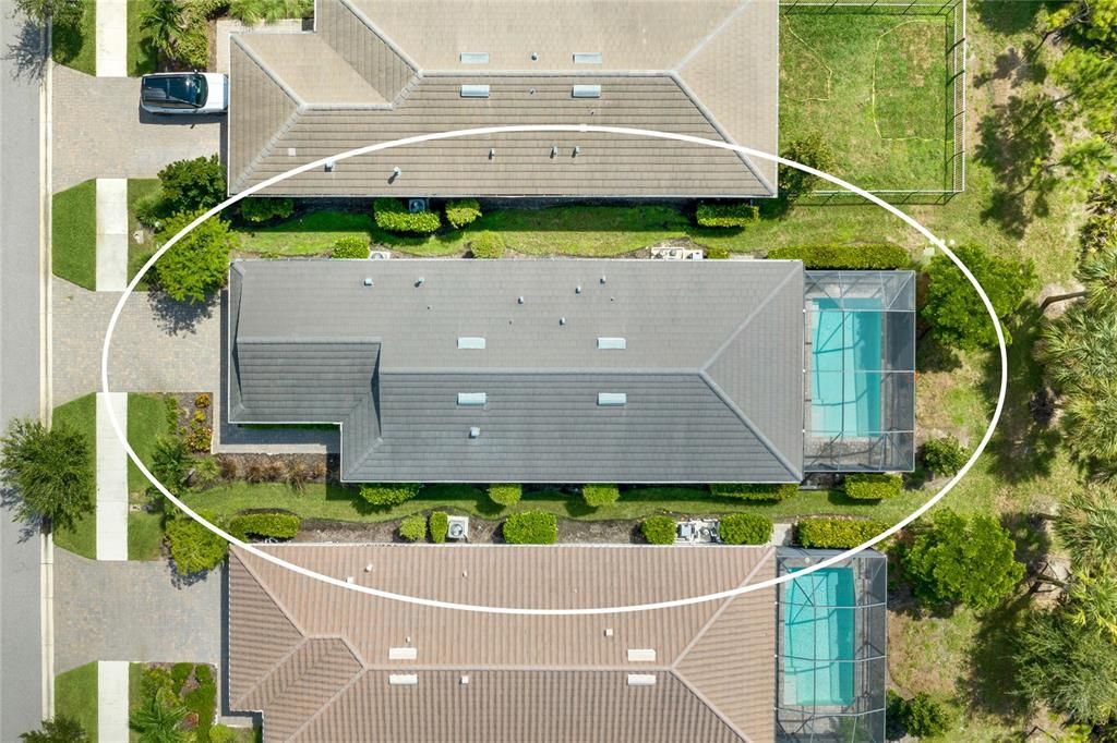 На продажу: $560,000 (2 спален, 2 ванн, 1408 Квадратных фут)