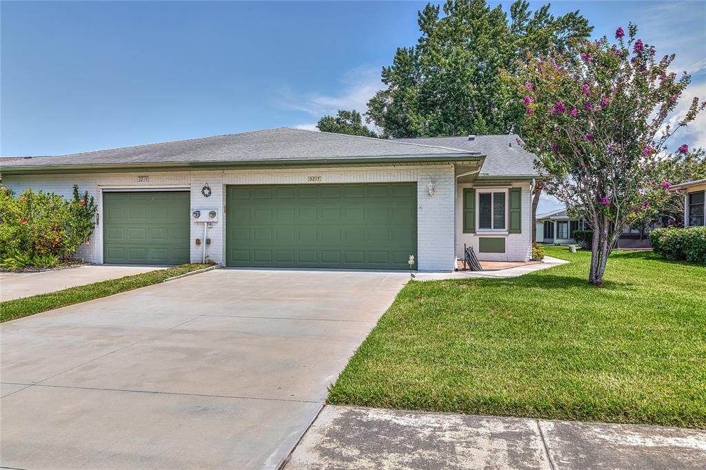 For Sale: $324,900 (2 beds, 2 baths, 1332 Square Feet)