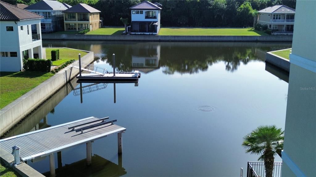 На продажу: $175,000 (0.11 acres)
