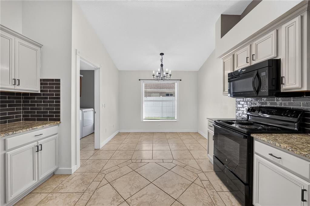 For Sale: $469,900 (4 beds, 2 baths, 2091 Square Feet)