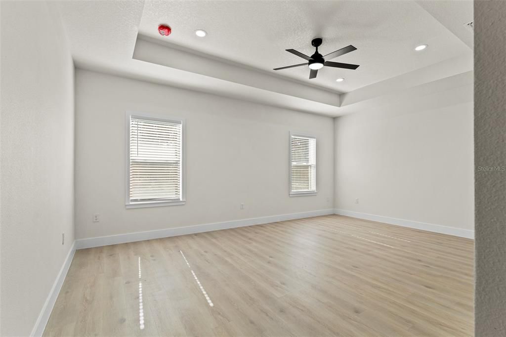 For Sale: $439,900 (4 beds, 3 baths, 2362 Square Feet)
