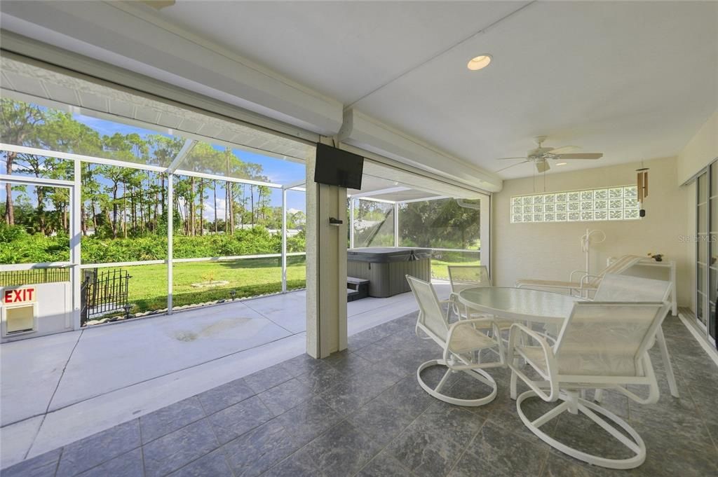 En Venta: $379,900 (3 camas, 2 baños, 2030 Pies cuadrados)