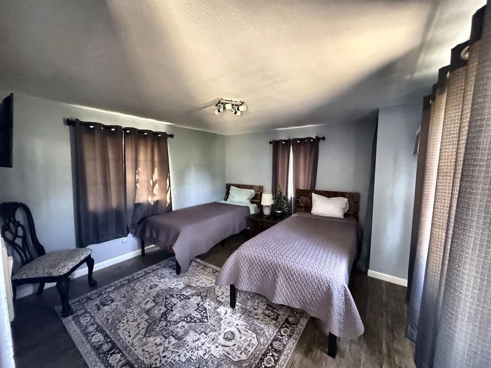 En Venta: $103,000 (2 camas, 1 baños, 672 Pies cuadrados)