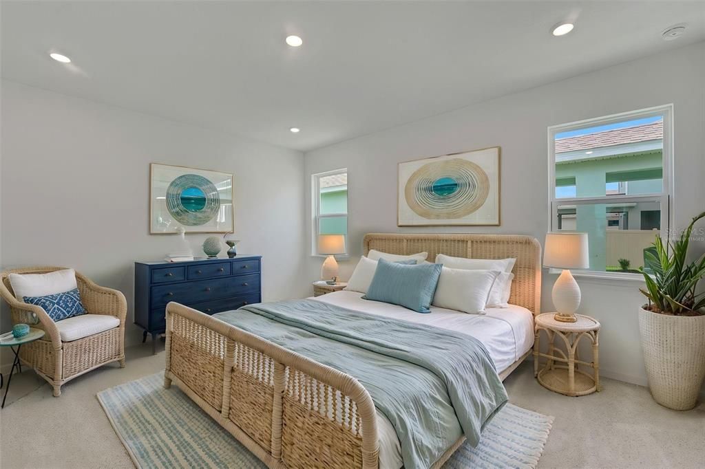 Active With Contract: $405,990 (3 beds, 2 baths, 1772 Square Feet)