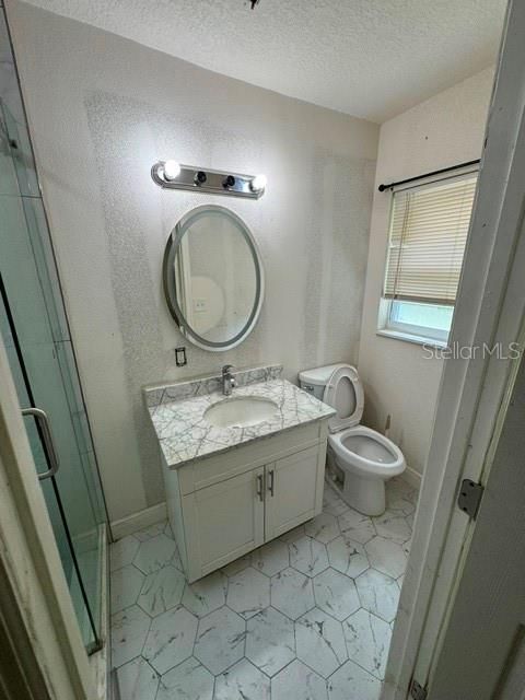 For Sale: $299,900 (4 beds, 2 baths, 1412 Square Feet)