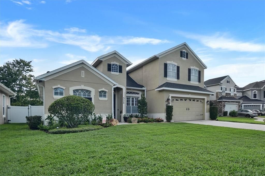 En Venta: $764,995 (4 camas, 4 baños, 2841 Pies cuadrados)