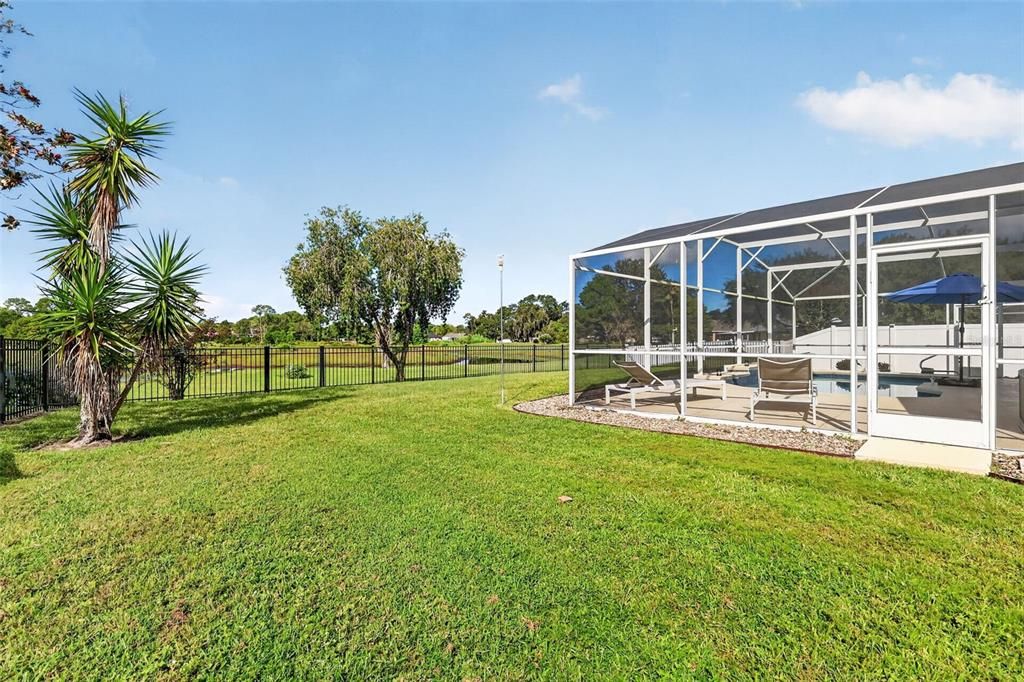 For Sale: $449,900 (3 beds, 2 baths, 1896 Square Feet)