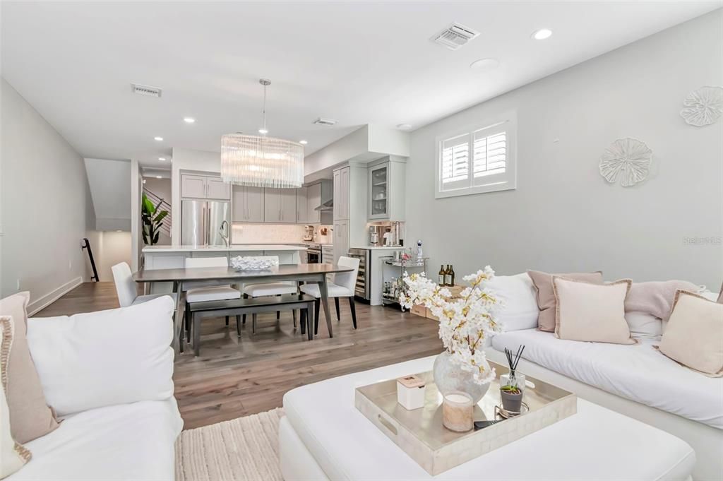 For Rent: $7,000 (3 beds, 3 baths, 2700 Square Feet)