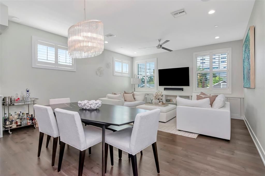 For Rent: $7,000 (3 beds, 3 baths, 2700 Square Feet)