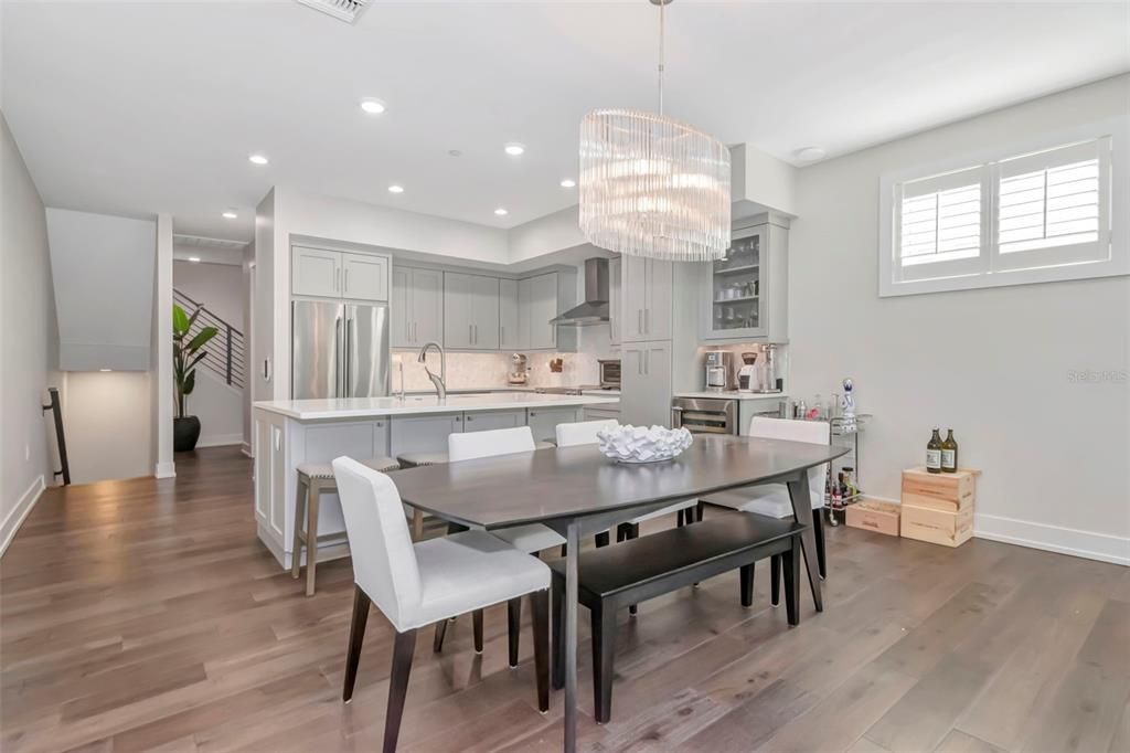 For Rent: $7,000 (3 beds, 3 baths, 2700 Square Feet)