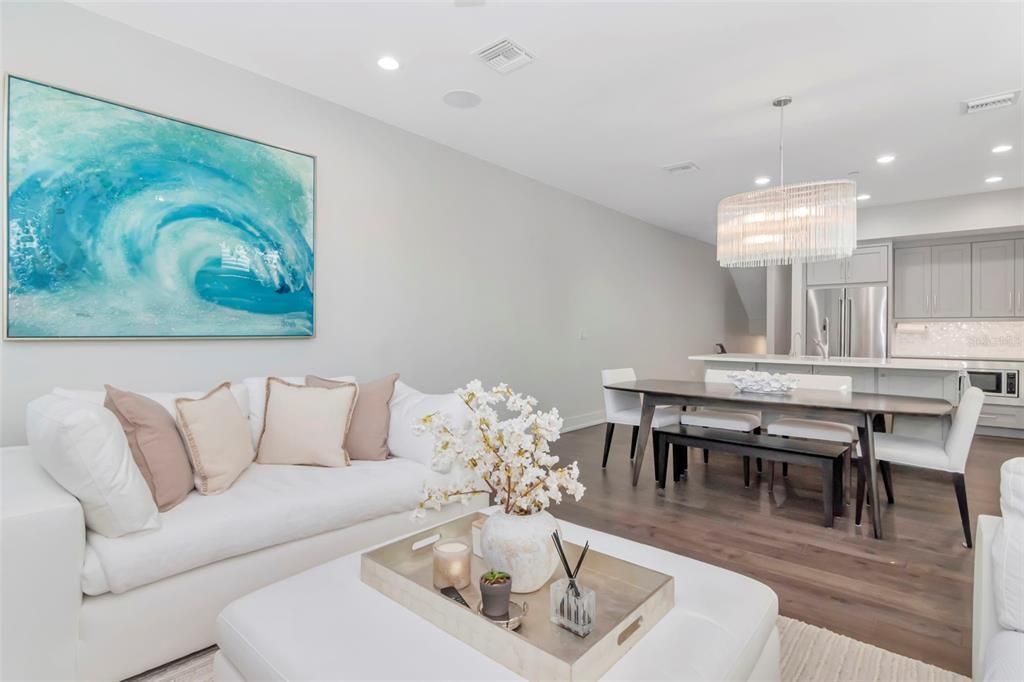 For Rent: $7,000 (3 beds, 3 baths, 2700 Square Feet)