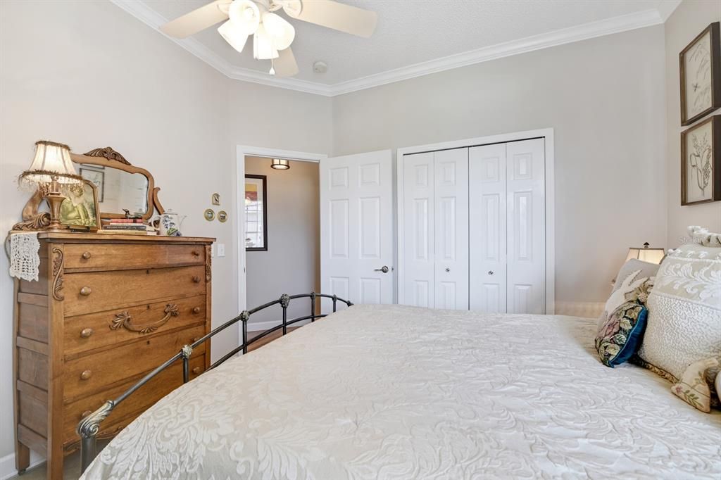 For Sale: $379,900 (2 beds, 2 baths, 1442 Square Feet)