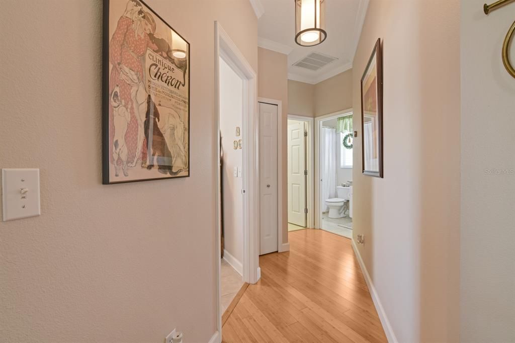 For Sale: $379,900 (2 beds, 2 baths, 1442 Square Feet)
